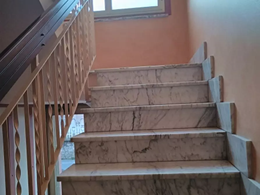 Immagine 3 di Appartamento in vendita  in VIA GRAMSCI 1 a Torino