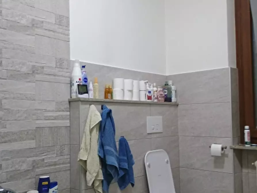 Immagine 11 di Appartamento in vendita  in VIA GRAMSCI 1 a Torino