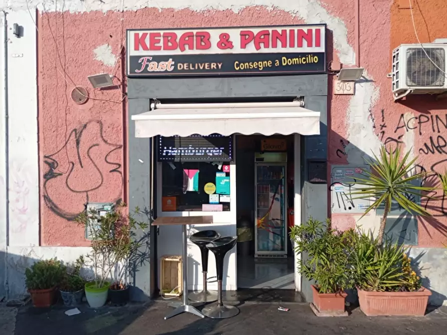 Immagine 5 di Negozio in vendita  in VIA CASILINA 303/A a Roma