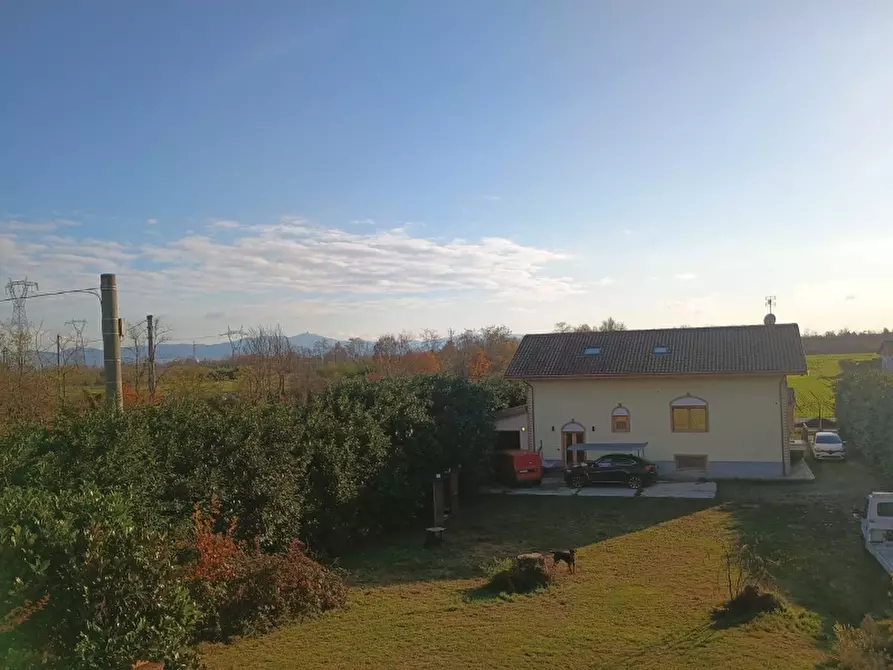 Immagine 11 di Villa in vendita  a Leini