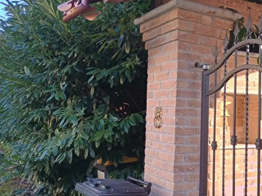 Immagine 14 di Villa in vendita  a Leini