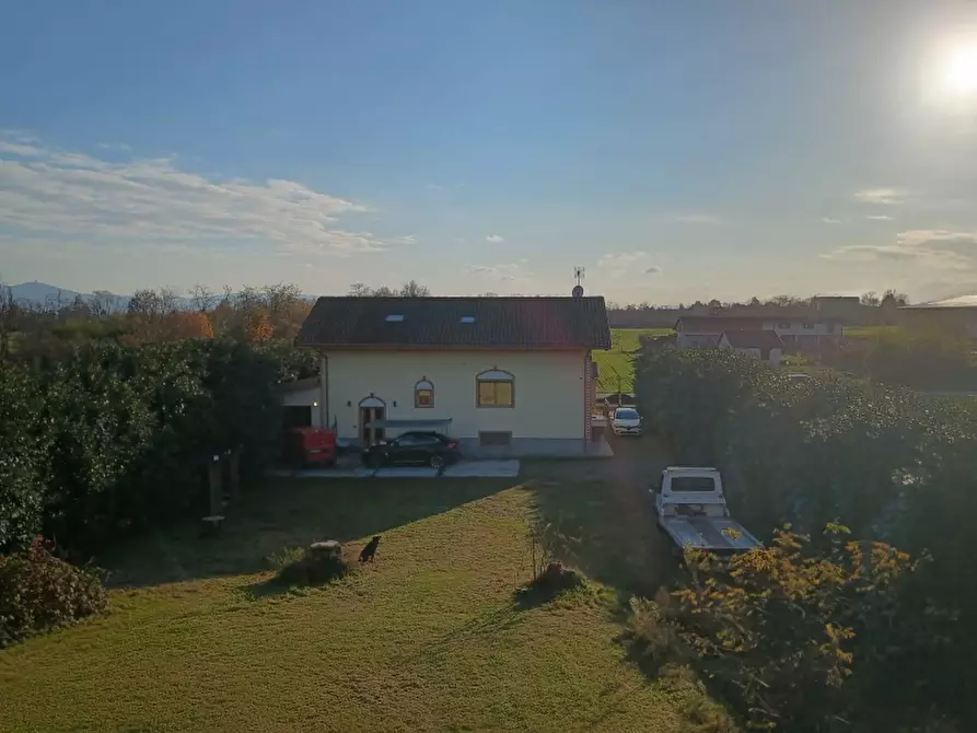 Immagine 15 di Villa in vendita  a Leini