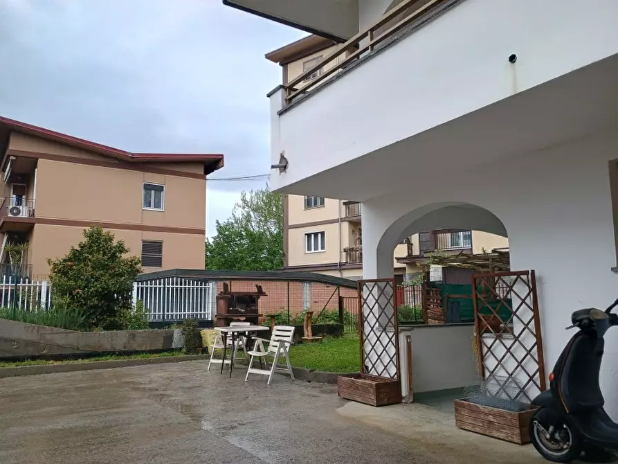 Immagine 15 di Villa in vendita  a Ivrea