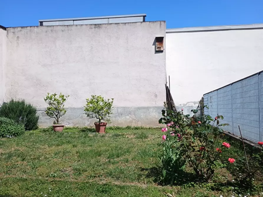 Immagine 10 di Appartamento in vendita  a Torino