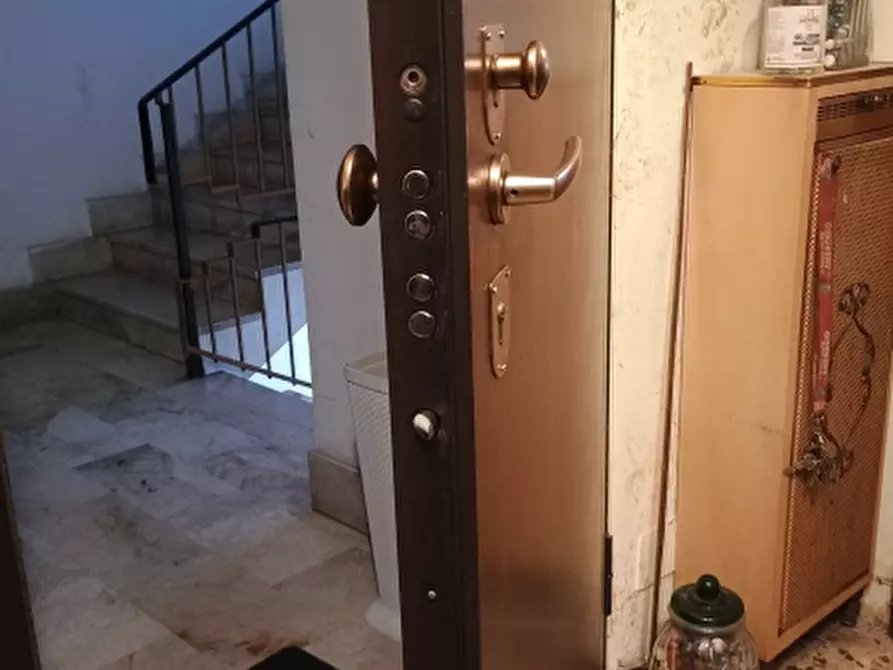 Immagine 3 di Appartamento in vendita  a Torino