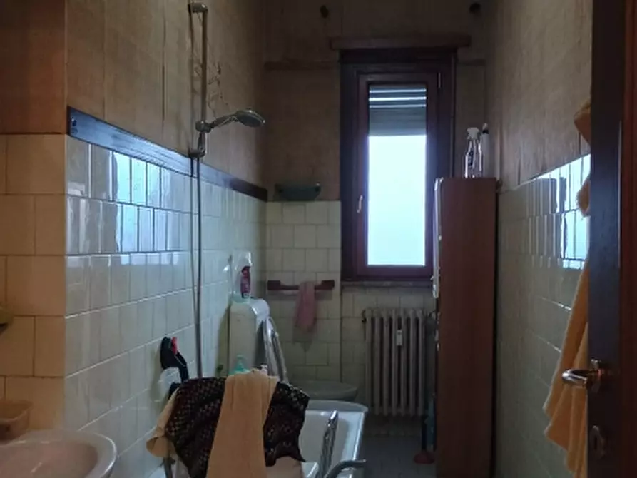 Immagine 4 di Appartamento in vendita  a Torino