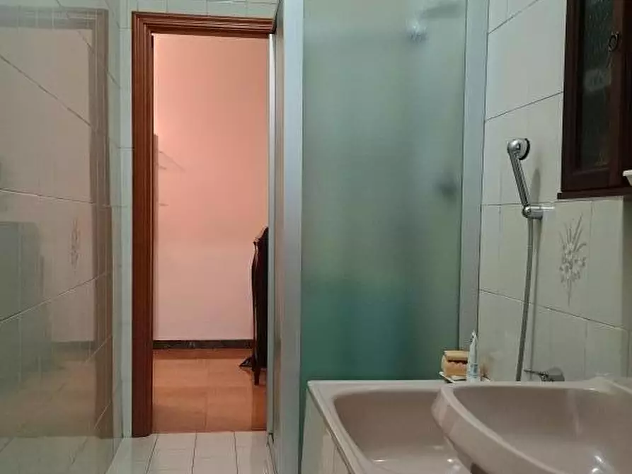 Immagine 2 di Appartamento in vendita  in VIA CAMBURZANO 1-3 a Torino
