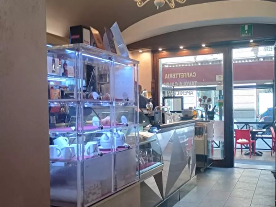 Immagine 21 di Attività commerciale in vendita  in via SAN SECONDO 30 a Torino