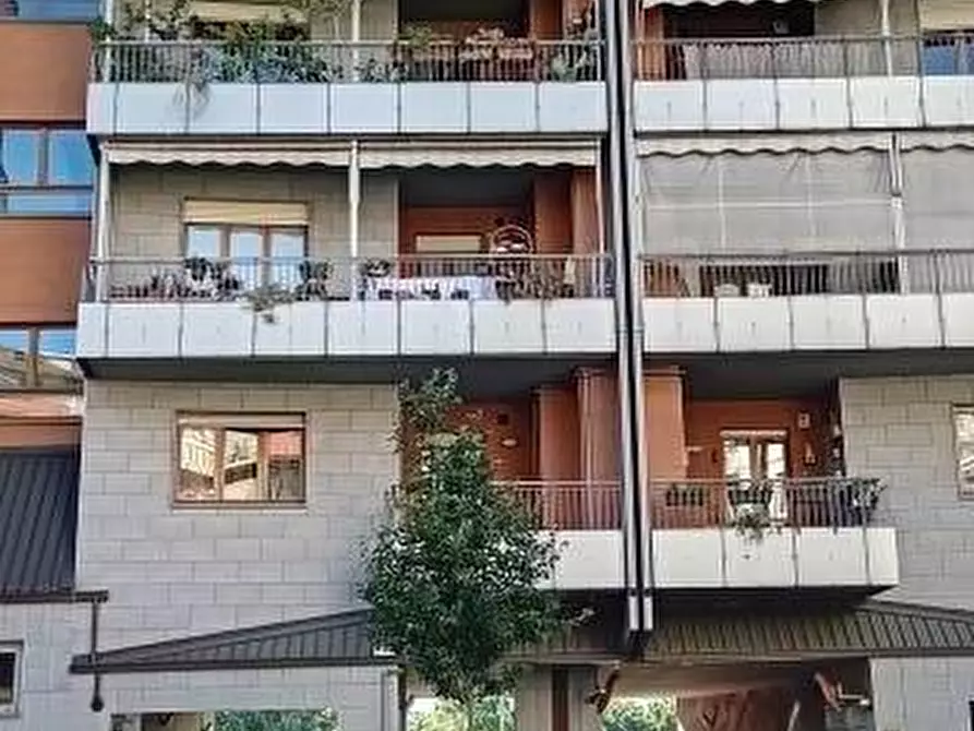 Immagine 1 di Box auto in vendita  a Torino
