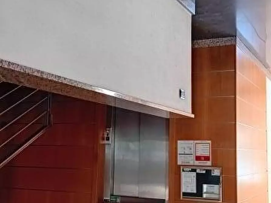 Immagine 3 di Box auto in vendita  a Torino