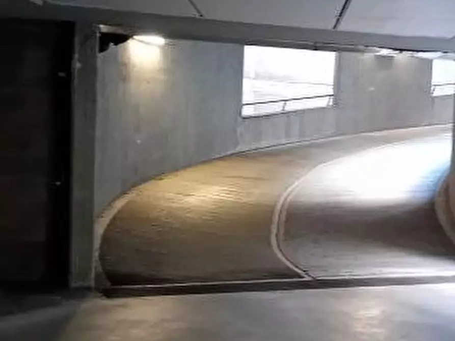 Immagine 5 di Box auto in vendita  a Torino