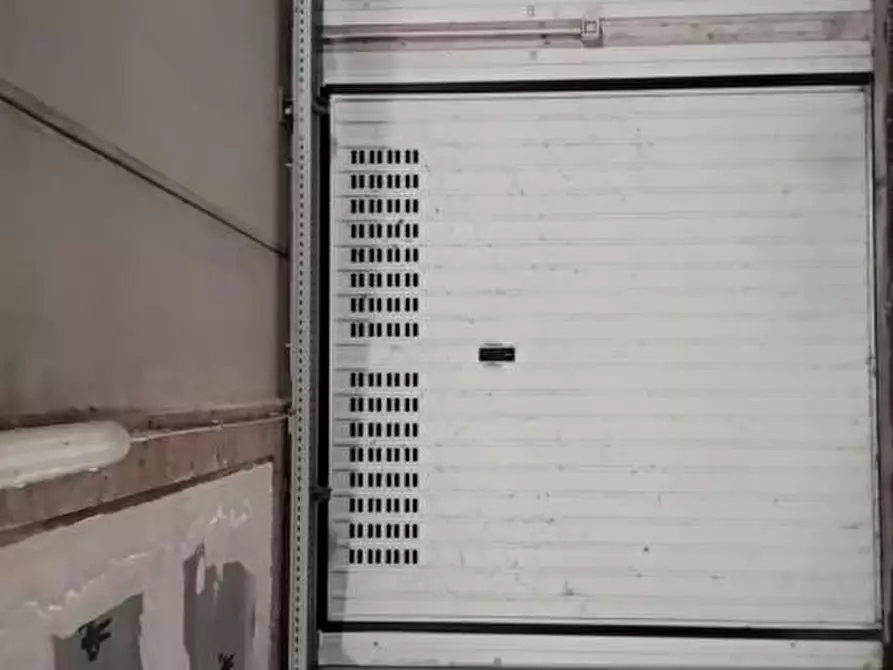 Immagine 7 di Box auto in vendita  a Torino