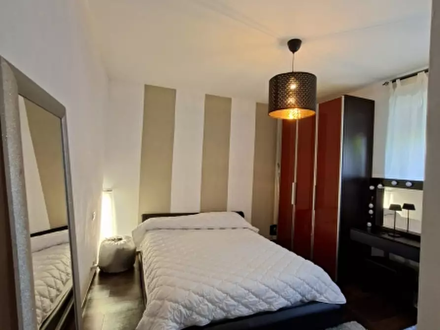 Immagine 13 di Appartamento in vendita  in CORSO MORTARA 36/3 a Torino