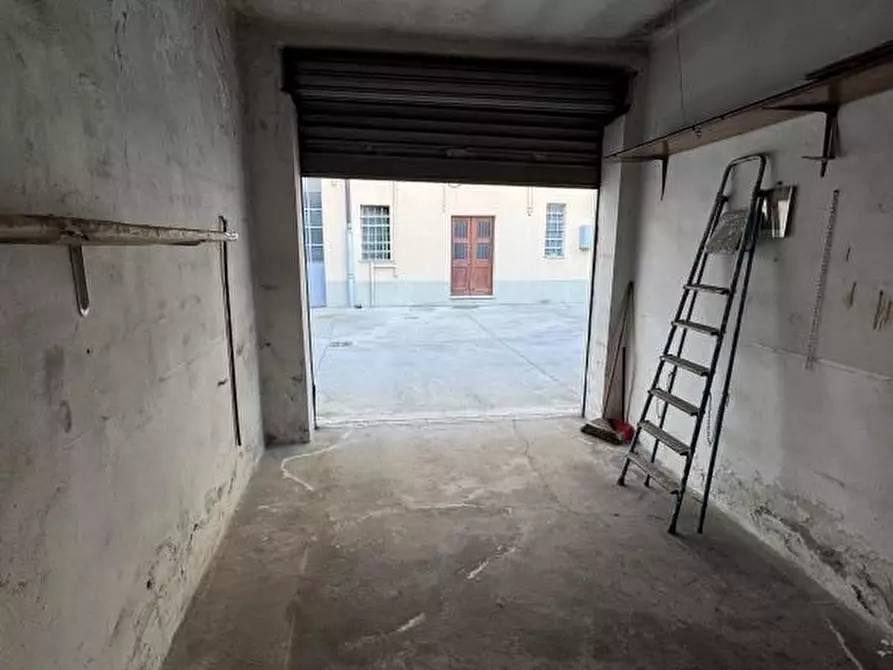 Immagine 7 di Box auto in vendita  a Torino