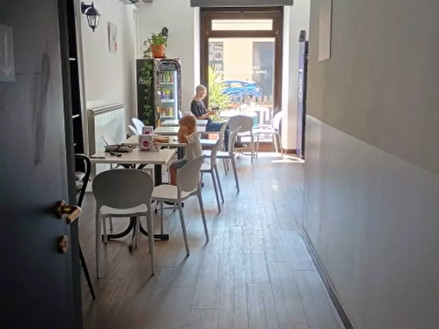 Immagine 1 di Bar / Ristorante in vendita  in VIA BOLOGNA 31 a Torino