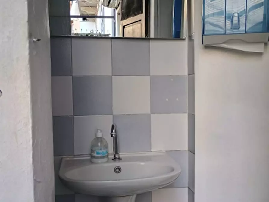 Immagine 11 di Bar / Ristorante in vendita  in VIA BOLOGNA 31 a Torino