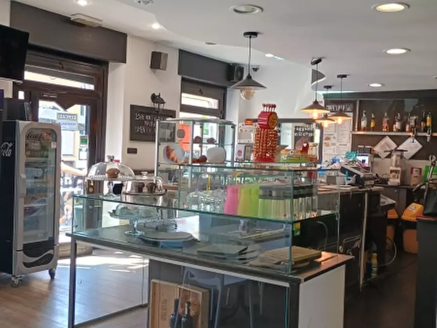 Immagine 6 di Bar / Ristorante in vendita  in VIA BOLOGNA 31 a Torino