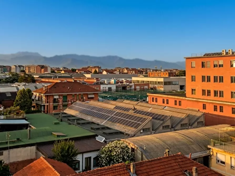 Immagine 22 di Appartamento in vendita  a Torino