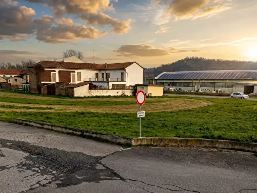 Immagine 1 di Terreno industriale in vendita  a Asti