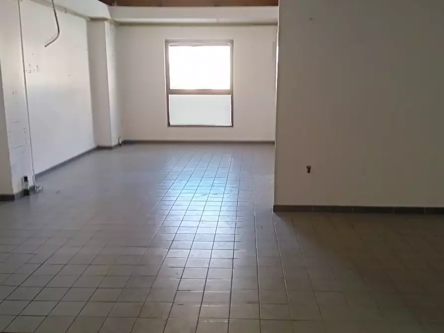 Immagine 7 di Locale commerciale in affitto  in Corso Moncalieri 256 a Torino