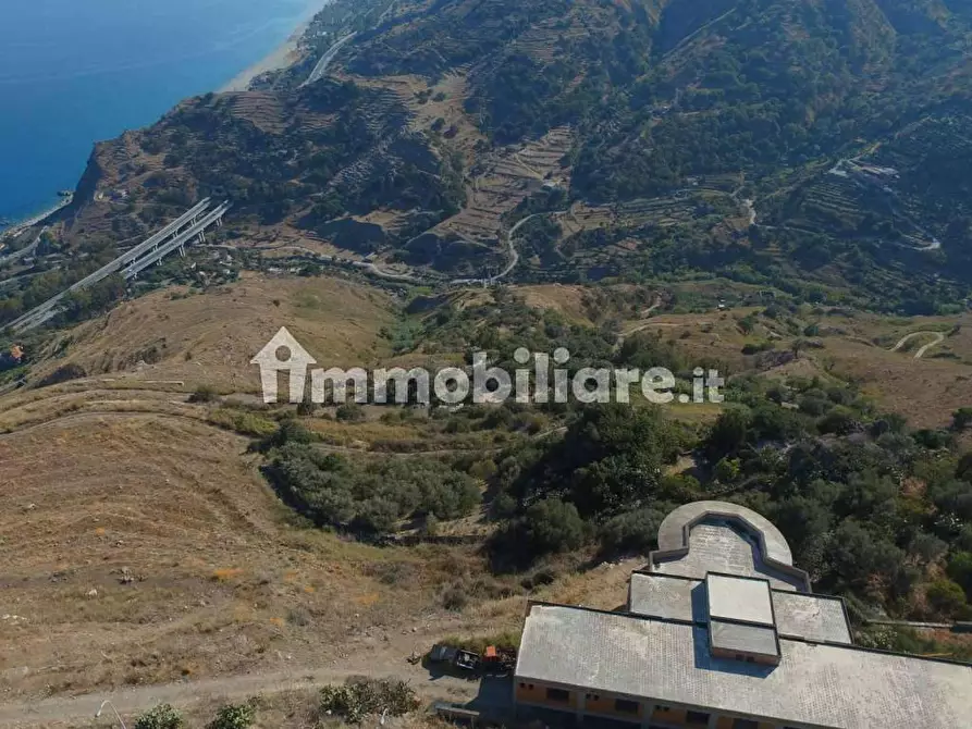 Immagine 12 di Terreno residenziale in vendita  a Forza D'agro'
