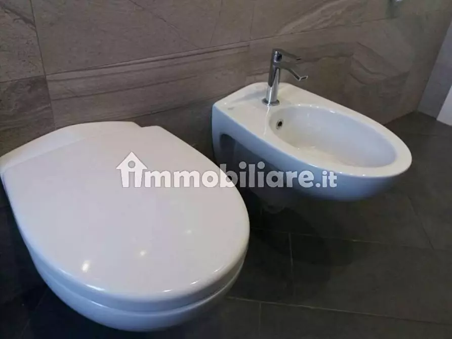 Immagine 10 di Appartamento in vendita  a Torino