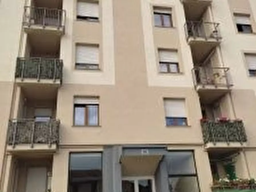 Immagine 1 di Appartamento in vendita  a Chieri