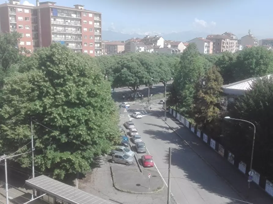 Immagine 1 di Appartamento in vendita  a Torino