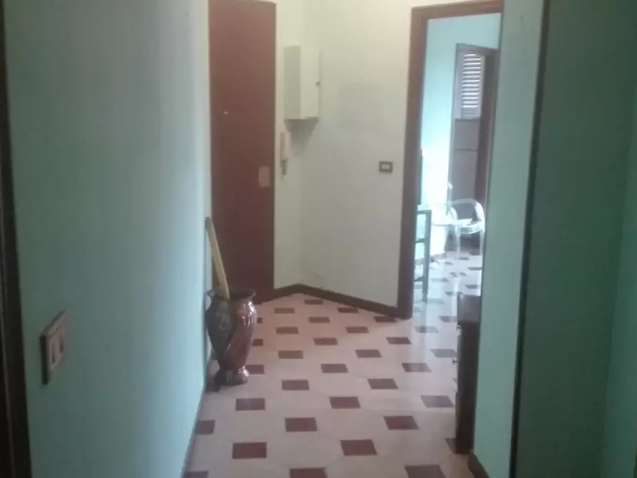 Immagine 2 di Appartamento in vendita  a Torino