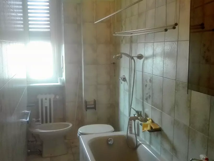 Immagine 10 di Appartamento in vendita  a Torino