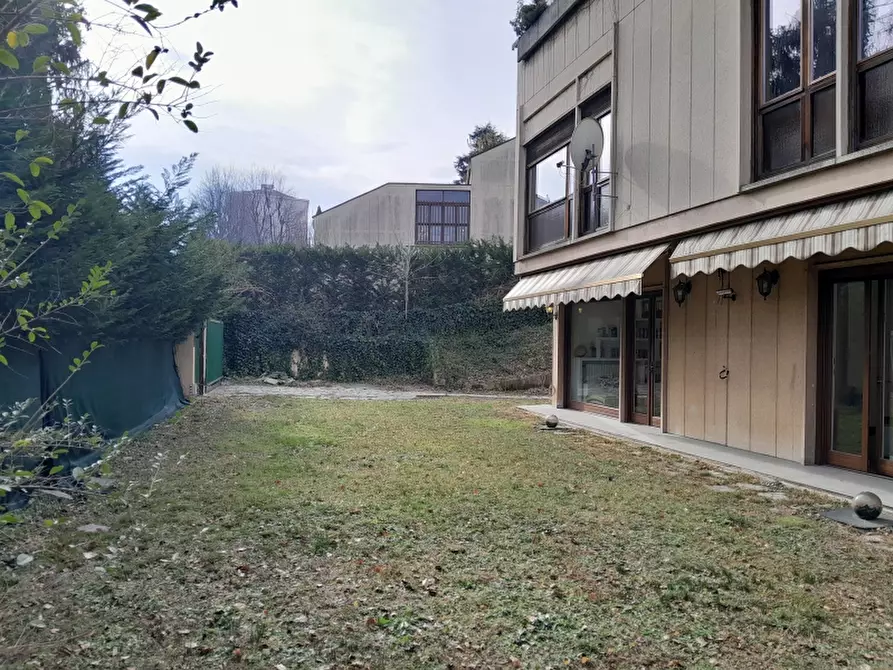 Immagine 24 di Appartamento in vendita  a Torino