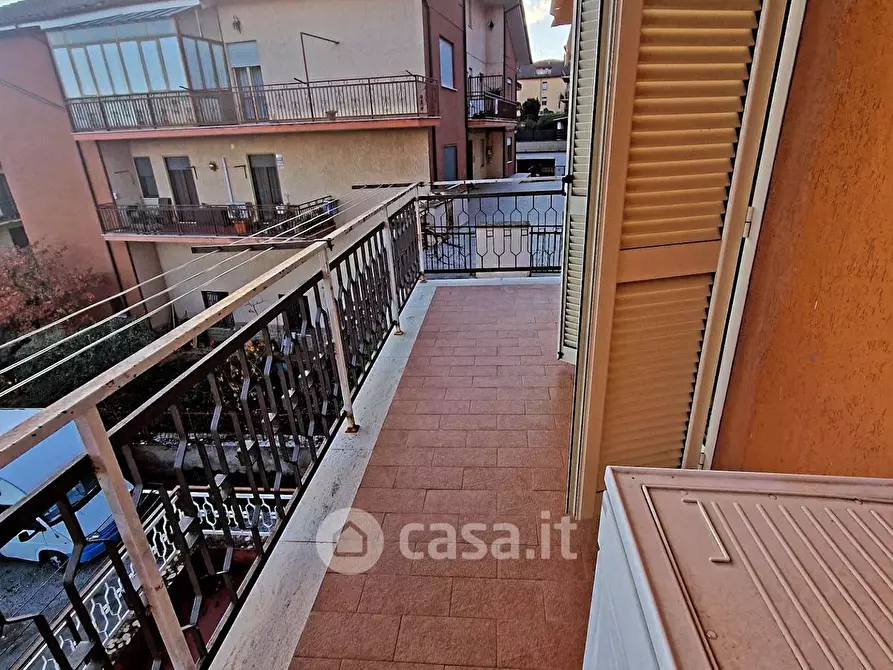 Immagine 15 di Appartamento in vendita  in Via Pietro Nenni 7 a Vallerano