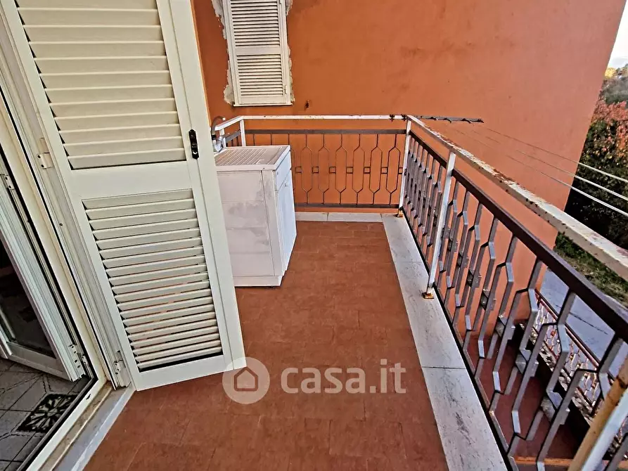 Immagine 16 di Appartamento in vendita  in Via Pietro Nenni 7 a Vallerano