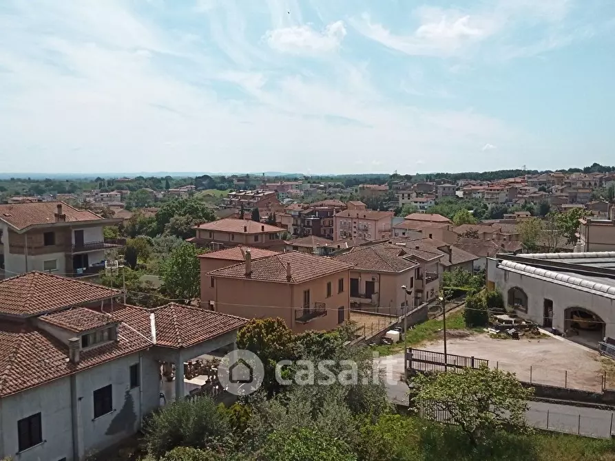 Immagine 1 di Appartamento in vendita  in Via madonna della stradella 14 a Fabrica Di Roma