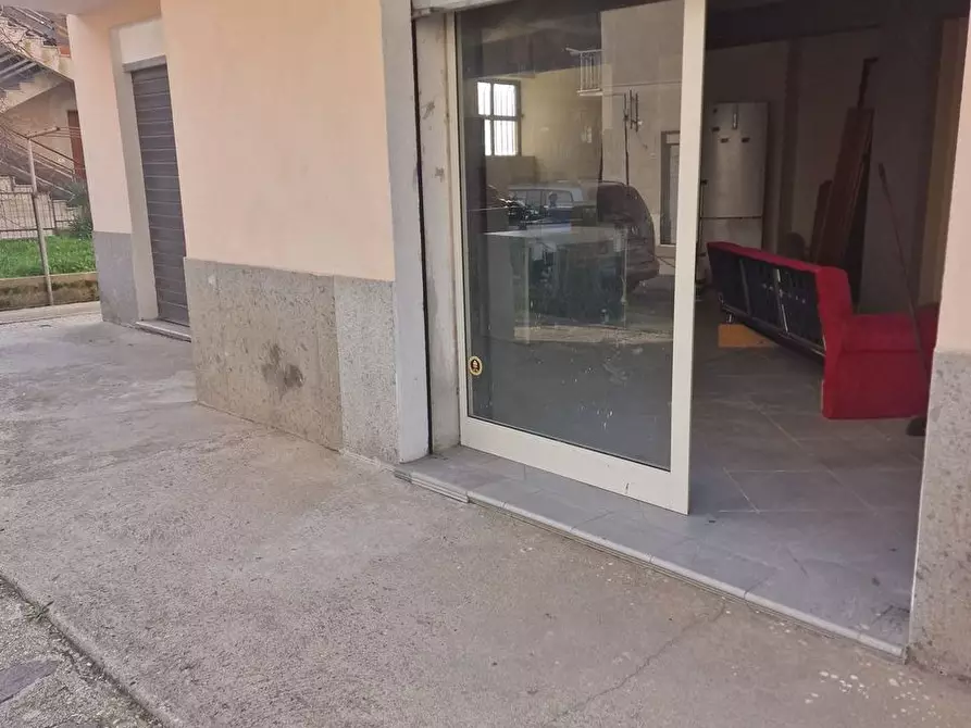 Immagine 1 di Locale commerciale in affitto  in 4 novembre 1 a Fabrica Di Roma