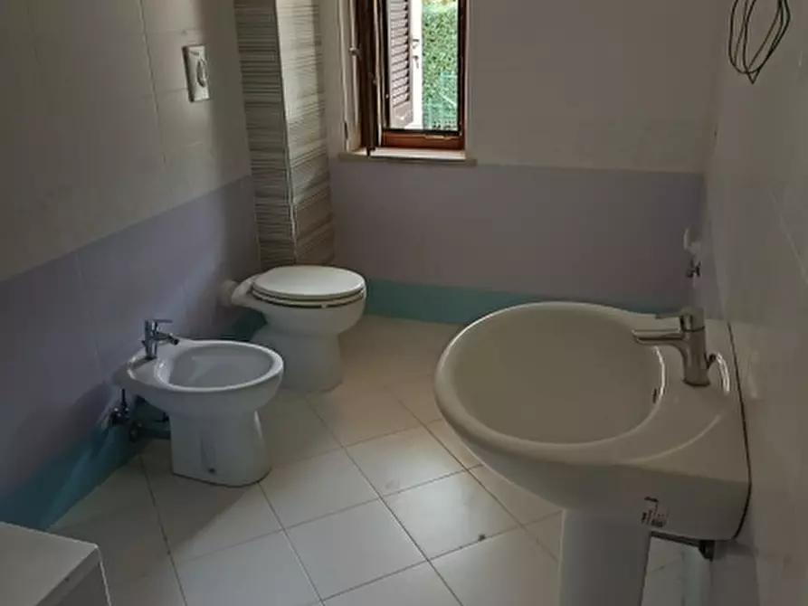 Immagine 12 di Villa in vendita  in Sanfatucchio a Castiglione Del Lago