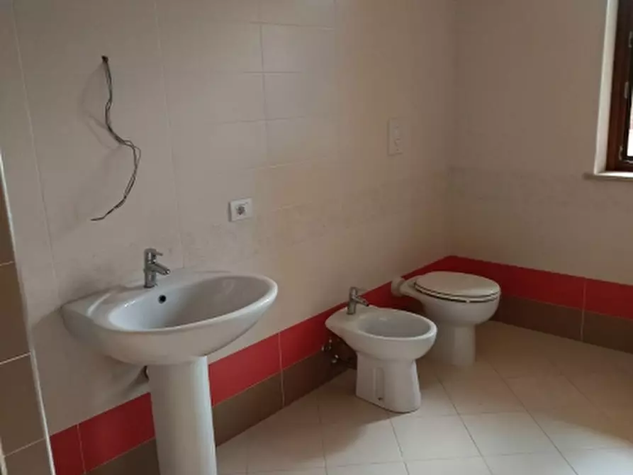 Immagine 25 di Villa in vendita  in Sanfatucchio a Castiglione Del Lago