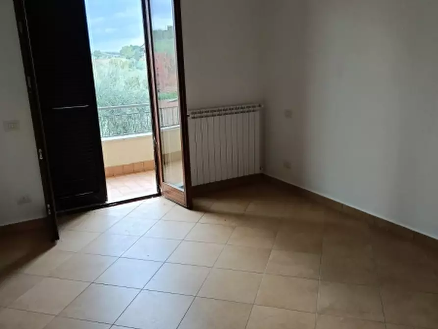 Immagine 31 di Villa in vendita  in Sanfatucchio a Castiglione Del Lago