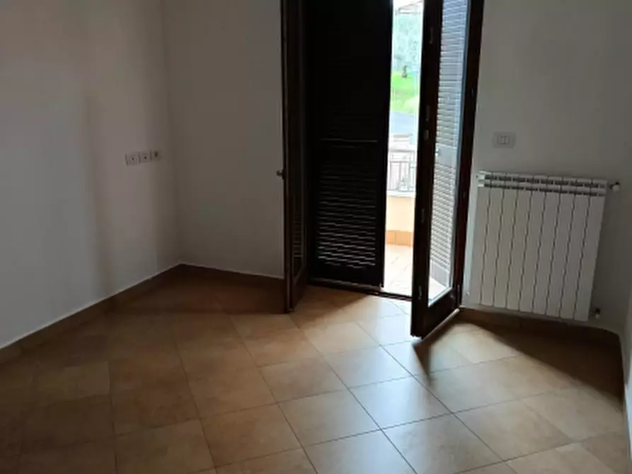 Immagine 40 di Villa in vendita  in Sanfatucchio a Castiglione Del Lago