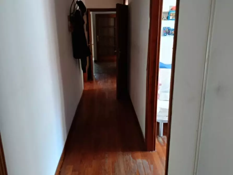 Immagine 17 di Palazzo in vendita  in Via Toscana a Castiglione Del Lago