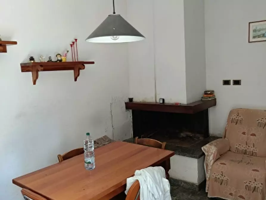 Immagine 11 di Palazzo in vendita  in Via Toscana a Castiglione Del Lago