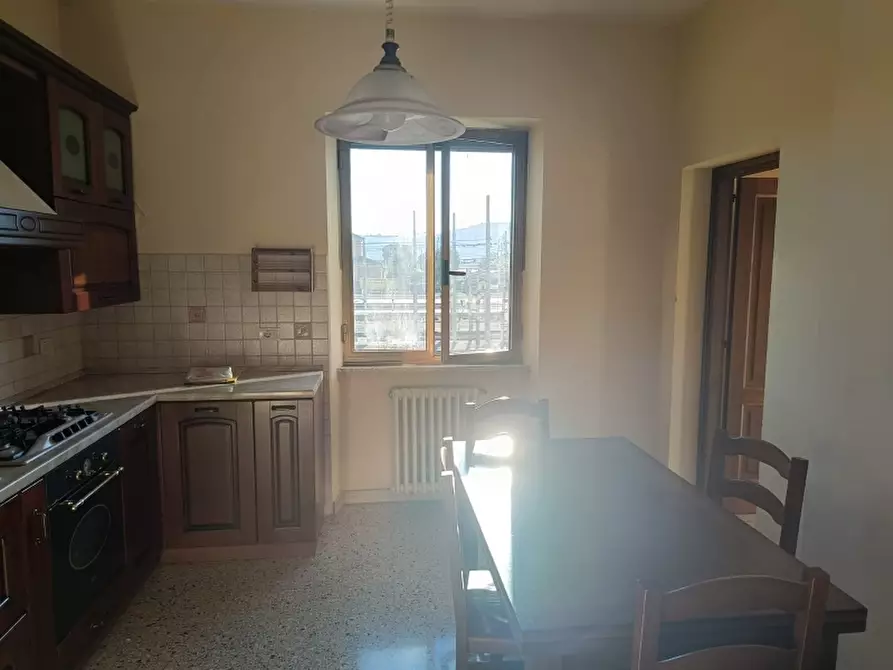 Immagine 4 di Appartamento in vendita  in Via Mazzini a Chiusi