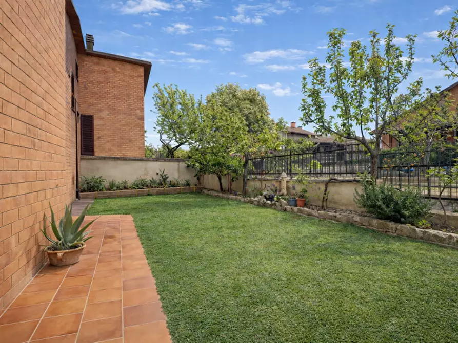 Immagine 1 di Villetta a schiera in vendita  in Via Santini a Città Della Pieve