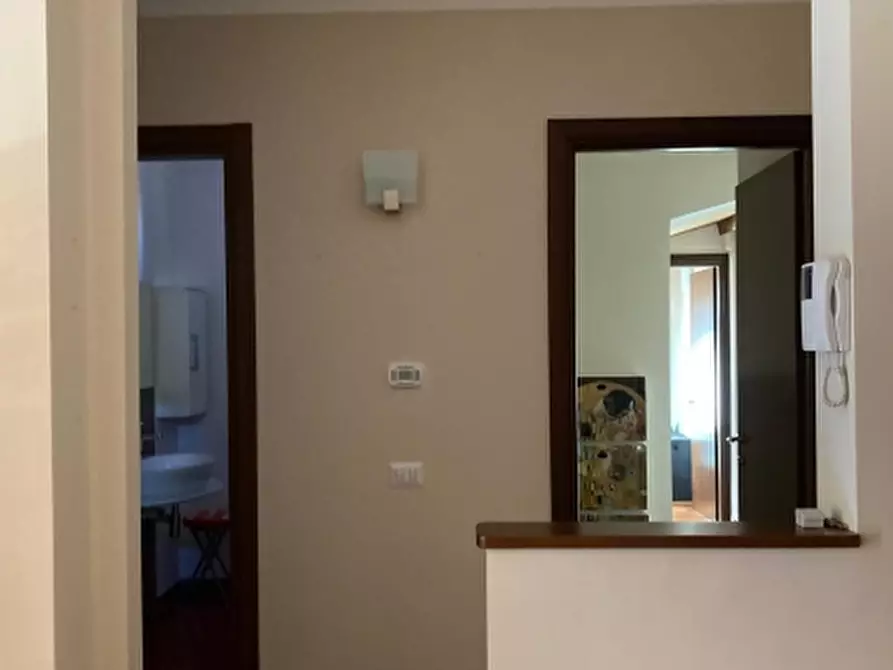 Immagine 17 di Appartamento in vendita  in Via Garibaldi a Magione
