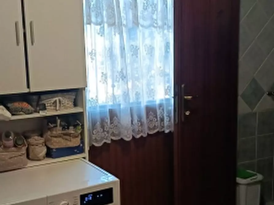 Immagine 11 di Casa indipendente in vendita  in Via dell'Anguillara a Castiglione Del Lago