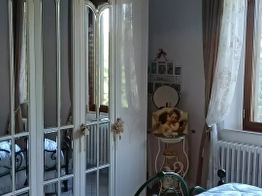Immagine 19 di Casa indipendente in vendita  in Via dell'Anguillara a Castiglione Del Lago