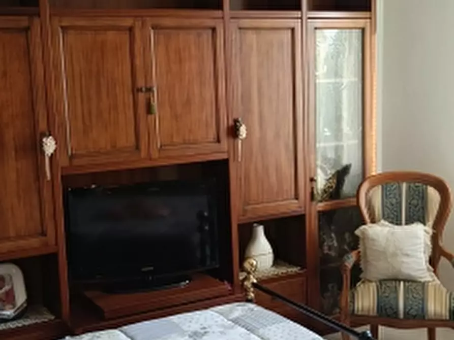 Immagine 25 di Casa indipendente in vendita  in Via dell'Anguillara a Castiglione Del Lago