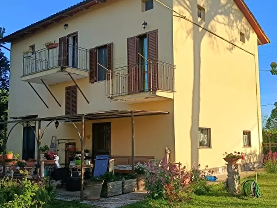 Immagine 6 di Casa indipendente in vendita  in Via dell'Anguillara a Castiglione Del Lago
