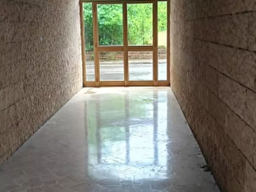 Immagine 1 di Appartamento in vendita  in Via Oslavia a Chiusi