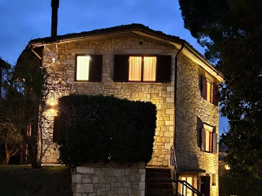 Immagine 13 di Villa in vendita  in Via Garibaldi a Cetona